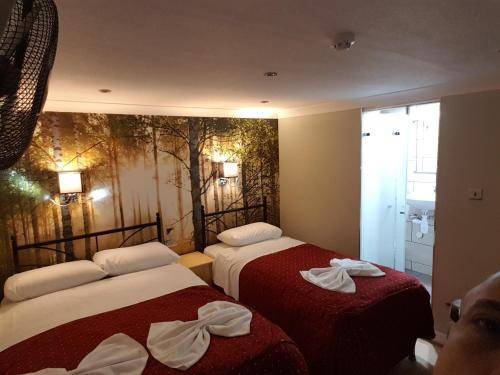 Central Hotel, London
