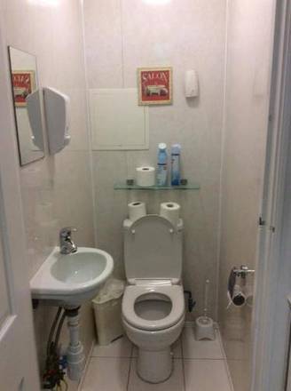 Central Hotel, London