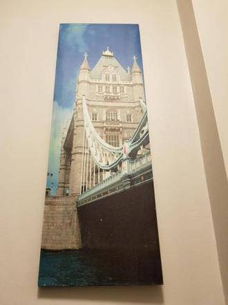 Central Hotel, London